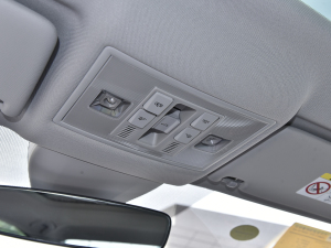 2023300TSI DSGǿݰ п؅^