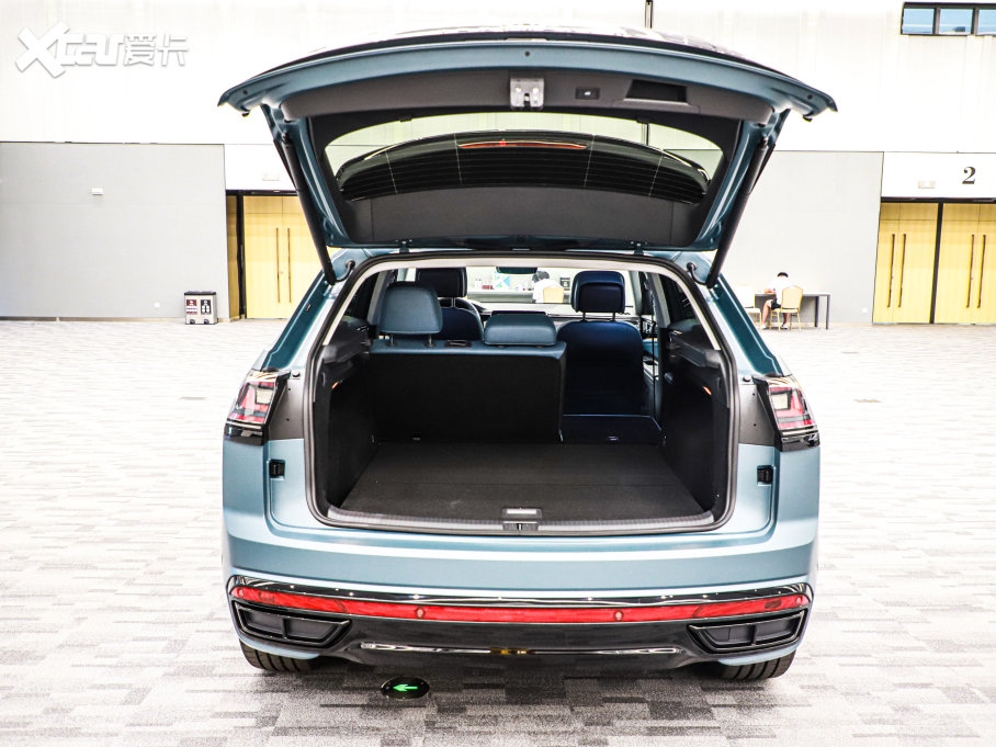 2023;X 380TSI (q)޶