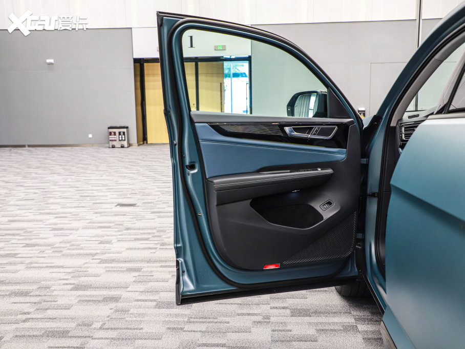 2023;X 380TSI (q)޶