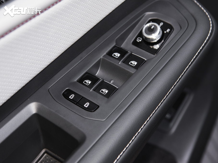 2023;X 380TSI (q)Ş