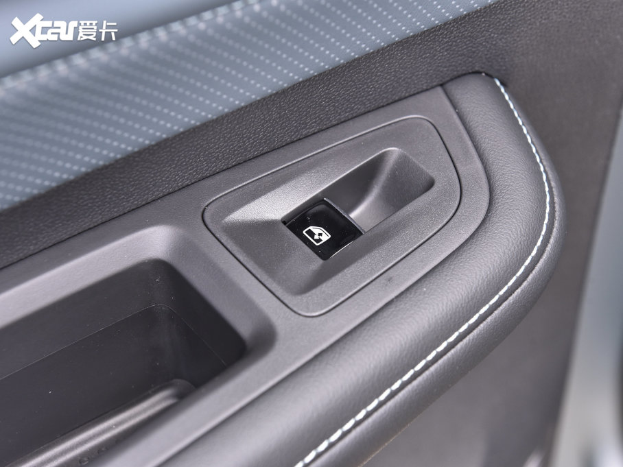 2023;X Ŀ 380TSI ޶