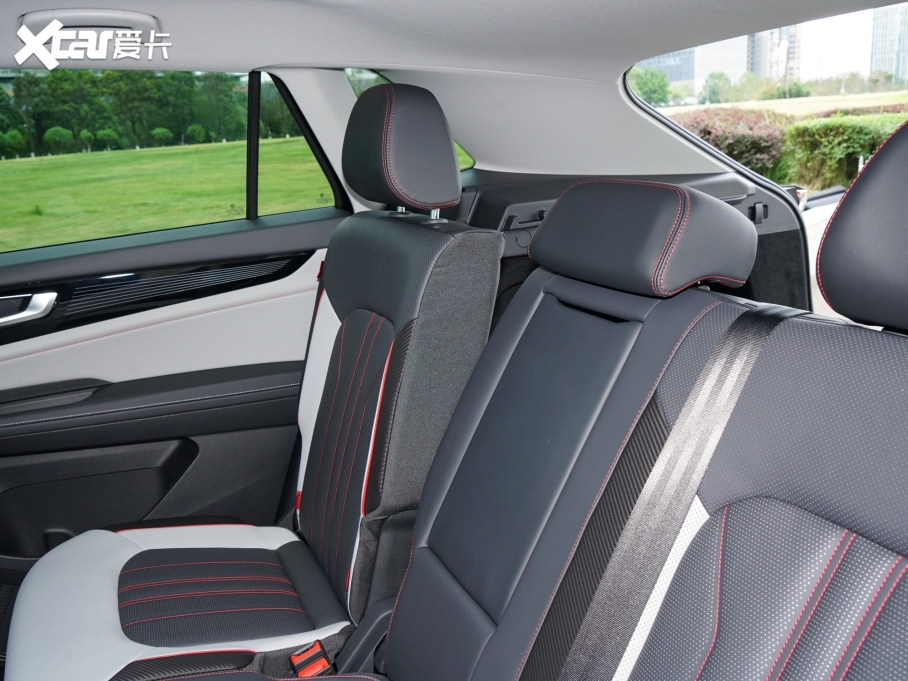 2023;X Ŀ 380TSI (q)A