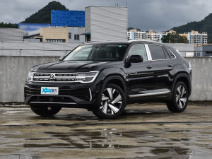 2023款380TSI 四驱尊崇豪华版 左前45度