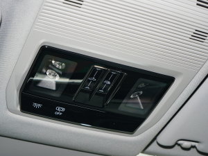 2023530 V6 (q)޶ п؅^(q)