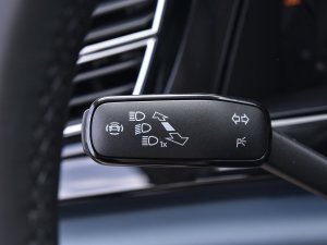 2023Ŀ 380TSI (q)޶ п؅^(q)