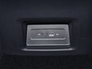 2023Ŀ 380TSI ޶ п؅^