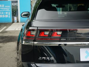 2023Ŀ 330TSI (q)A (x)(ji)^