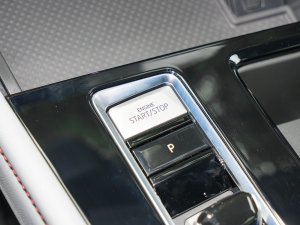 2023Ŀ 330TSI A п؅^