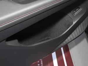 2023Ŀ 380TSI (q)A ǰTg