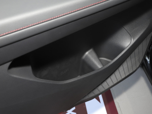 2023Ŀ 380TSI (q)A Tg