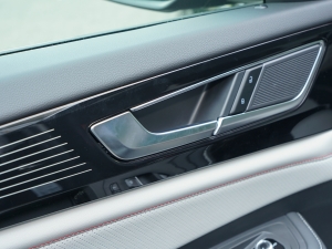 2023Ŀ 380TSI A п؅^