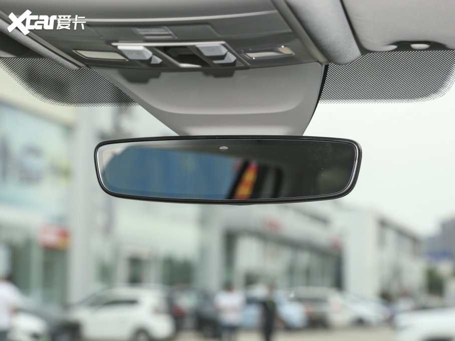 2023;^L 330TSI ԄӃ(q)R-LineŞ