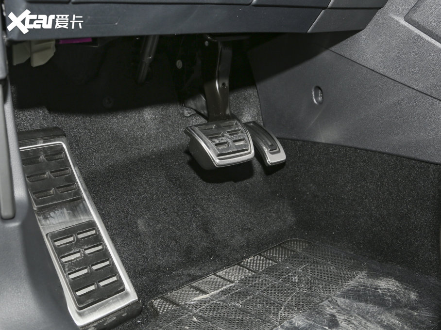 2023;^L 330TSI ԄӃ(q)R-LineŞ