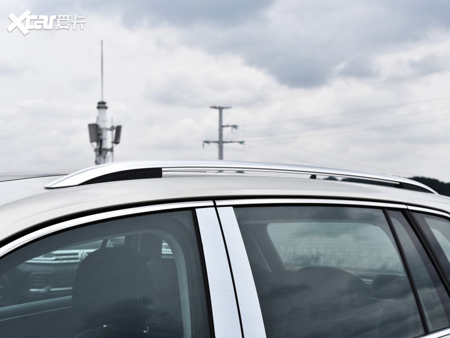 2023;^L 380TSI ԄR-LineԽ 7