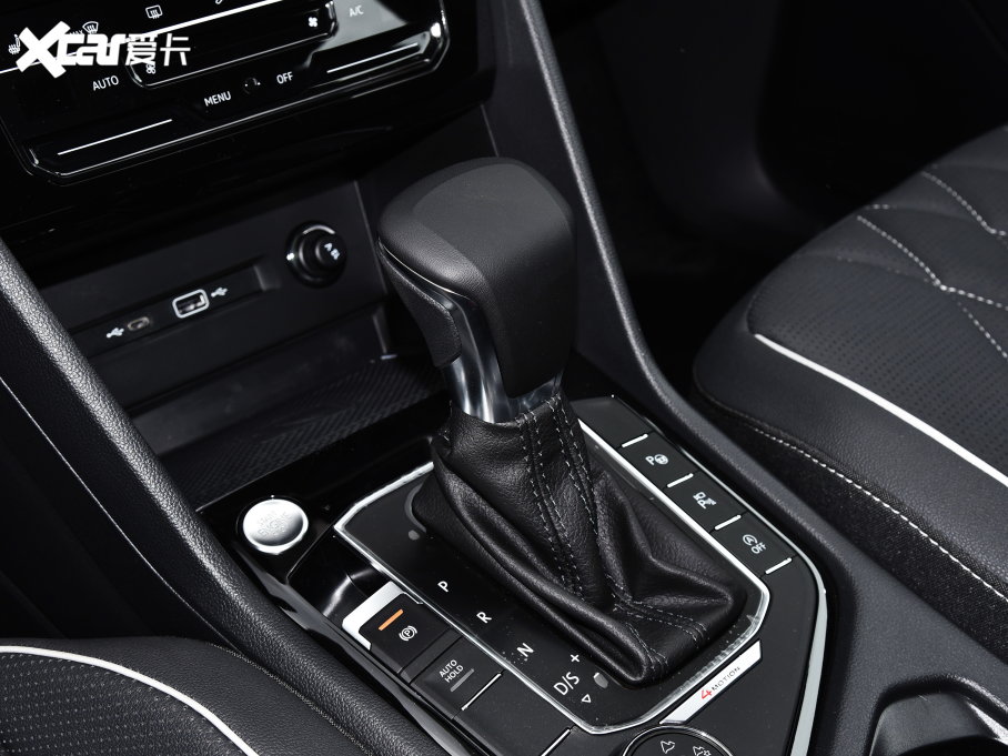 2023��;�^L 380TSI �Ԅ����R-LineԽ���� 7��