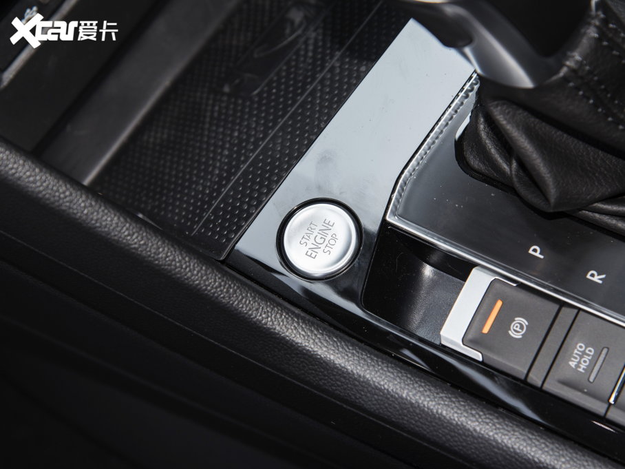 2023;^L 380TSI ԄR-LineŞ 7