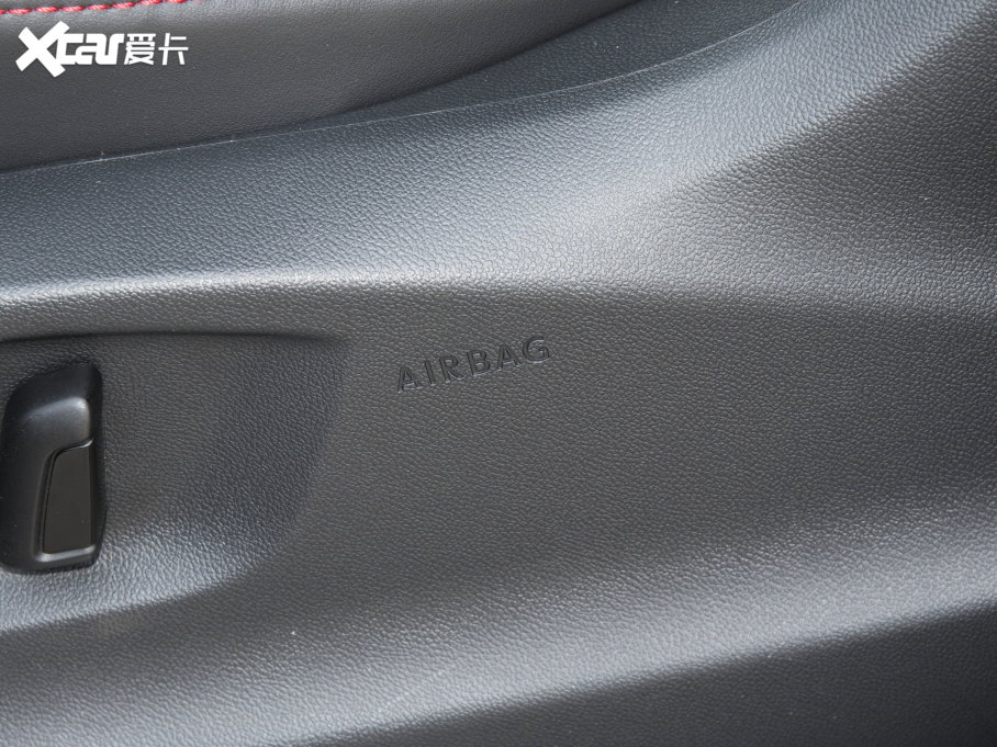 2023;^L 380TSI ԄR-LineŞ 7