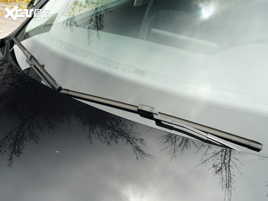 2023;^L Ŀ 330TSI ԄӃ