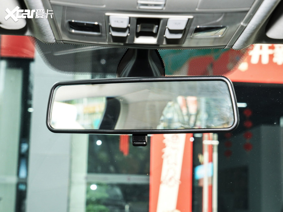 2023;^L Ŀ 330TSI ԄӃ