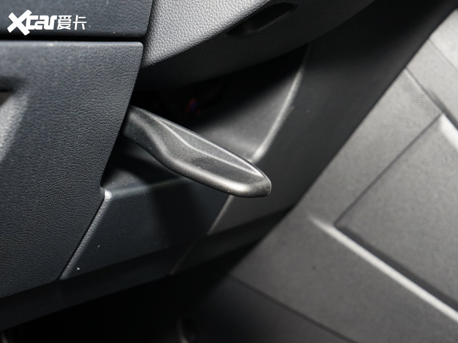 2023;^L Ŀ 330TSI ԄӃ