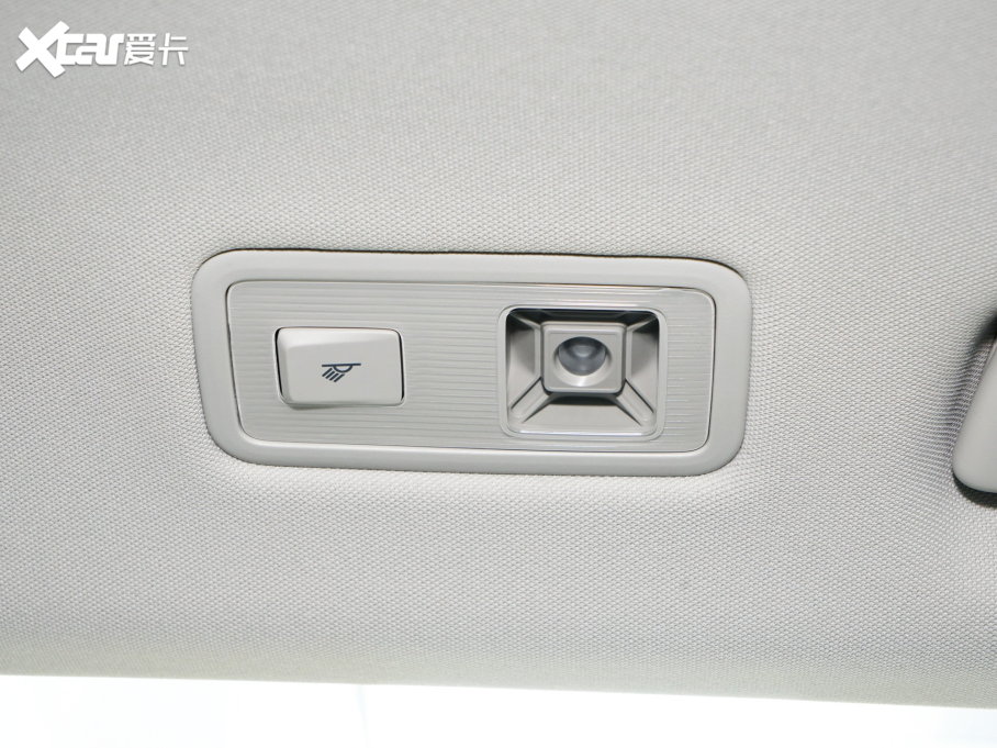 2023;^L Ŀ 330TSI ԄӃ