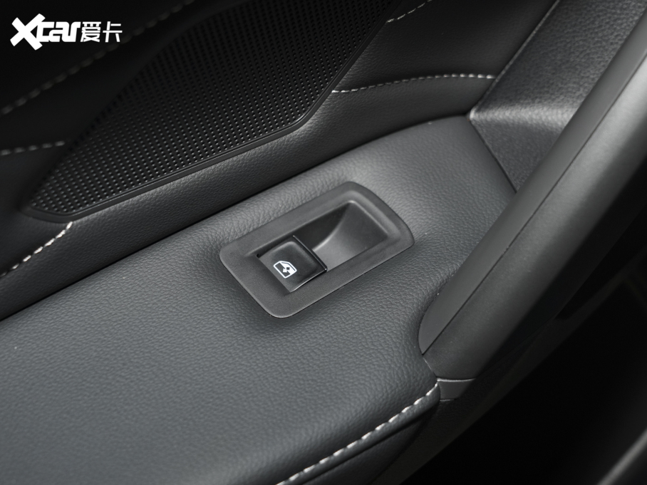 2023;^L Ŀ 380TSI ԄR-LineԽ7