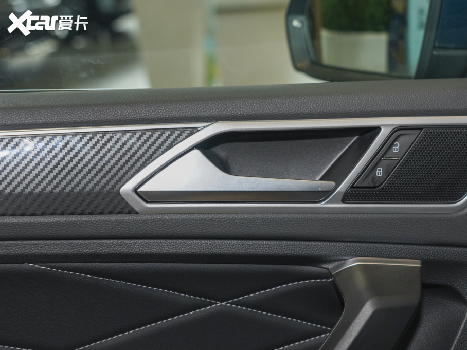 2023;^L Ŀ 380TSI ԄR-LineԽ7