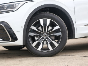 2023款330TSI 自动两驱R-Line越享版 轮圈
