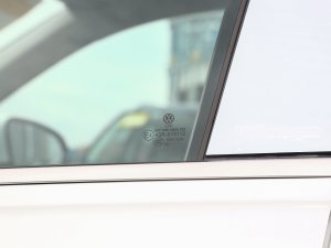 2023330TSI ԄӃR-LineԽ ^