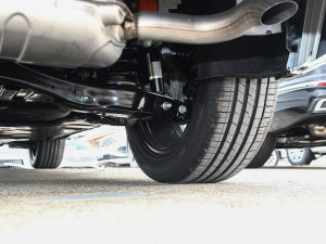 2023330TSI ԄӃR-LineԽ ^