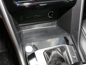 2023330TSI ԄӃR-LineԽ g