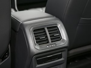 2023330TSI ԄӃR-LineԽ п؅^