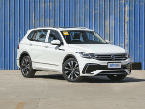 2023330TSI ԄӃR-LineŞ ǰ45