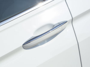 2023330TSI ԄӃR-LineŞ {T