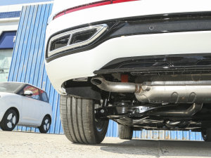 2023330TSI ԄӃR-LineŞ Ś