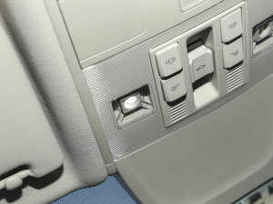 2023330TSI ԄӃR-LineŞ п؅^