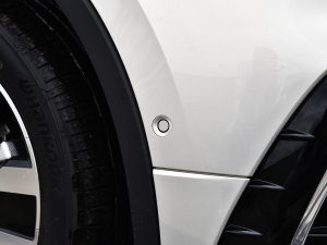 2023380TSI ԄR-LineԽ 7 ^