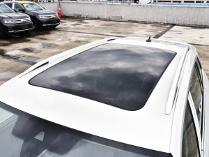 2023380TSI ԄR-LineԽ 7 ܇