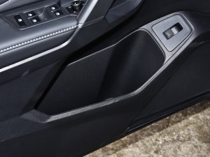 2023380TSI ԄR-LineԽ 7 ǰTg