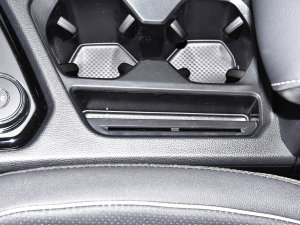 2023380TSI ԄR-LineԽ 7 g