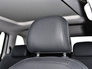 2023380TSI ԄR-LineԽ 7 g