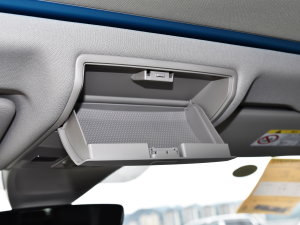 2023380TSI ԄR-LineԽ 7 g