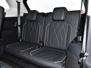 2023380TSI ԄR-LineԽ 7 g