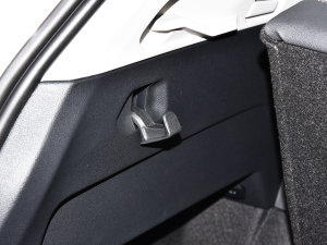 2023380TSI ԄR-LineԽ 7 g