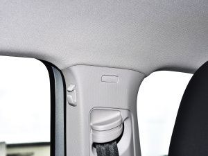 2023380TSI ԄR-LineԽ 7 п؅^