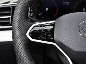 2023330TSI ԄӃ п؅^