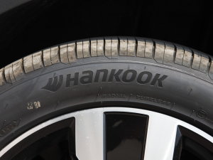 2023380TSI ԄR-LineŞ 7 ݆̥Ʒ