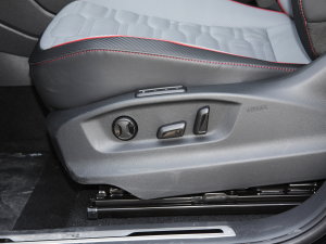 2023380TSI ԄR-LineŞ 7 {{