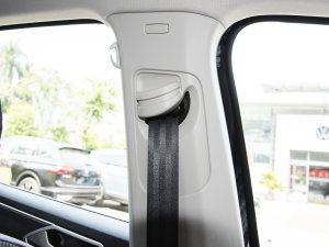 2023380TSI ԄR-LineŞ 7 g