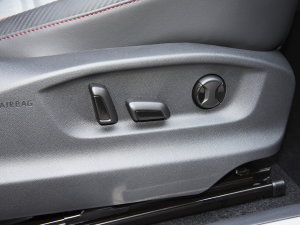 2023380TSI ԄR-LineŞ 7 g